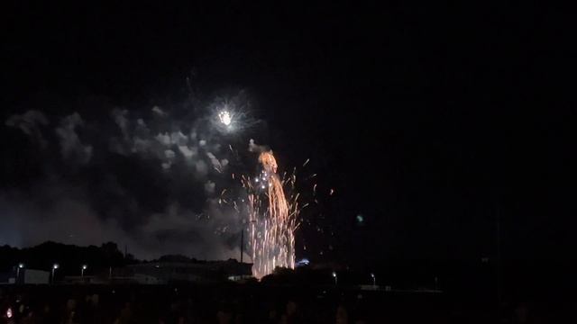 Брест. День города 2022. Салют. смотреть онлайн