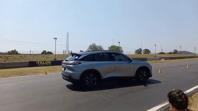 Beijing X55 Preview Drive смотреть онлайн