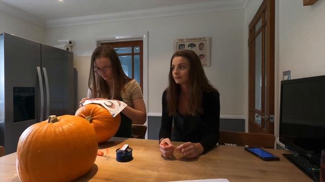 Halloween PUMPKIN Challenge !! did we really put pumpkins on our head???? Viral TikTok Challenge смотреть онлайн