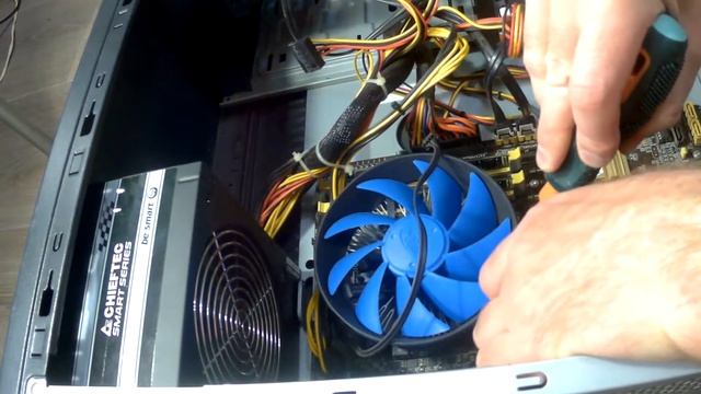 ЗАМЕНА ТЕРМОПАСТЫ. Как правильно поменять термопасту на процессоре? Что изменилось после замены. смотреть онлайн