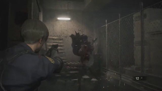 Прохождение основной кампании Resident Evil 2 (Леон) - Подземный комплекс и первый босс #6 смотреть онлайн