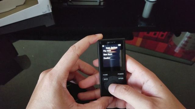 Sony NW-E394 8GB Black Walkman Unboxing Overview смотреть онлайн