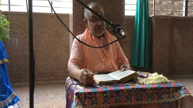 06 10 2019 Утро Гопала чампу Шрилы Дживы Госвами лекция 61 смотреть онлайн