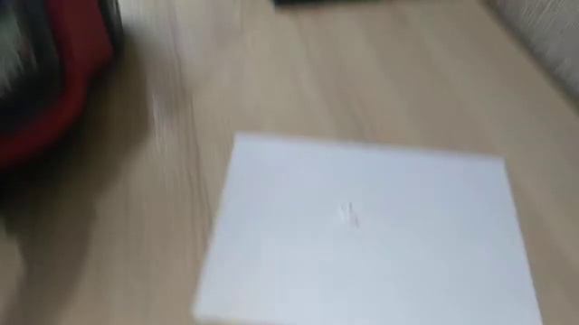 Пылесос хотел закинуться! но что то пошло не так.... смотреть онлайн