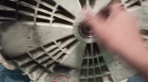 Замена подшипника на барабане стиральной машины. Самый простой способ.