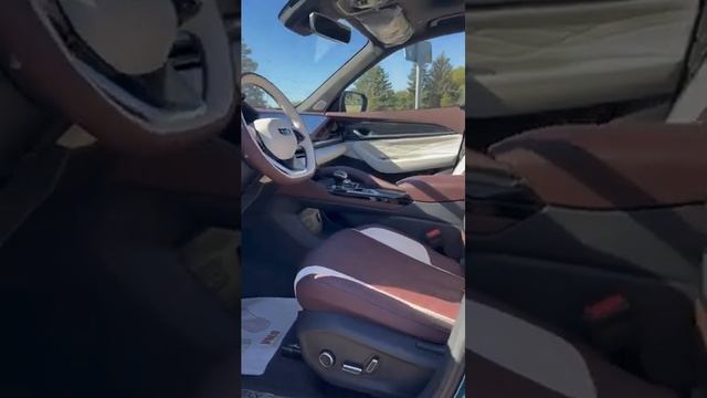 Geely Monjaro с красивым салоном!? смотреть онлайн