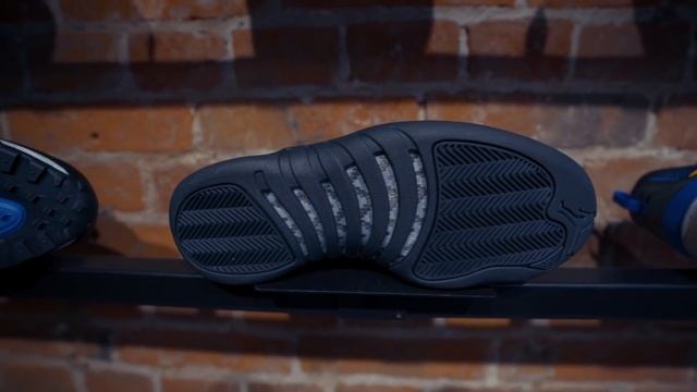 Кроссовки на зиму. Что подарить сникерхеду?