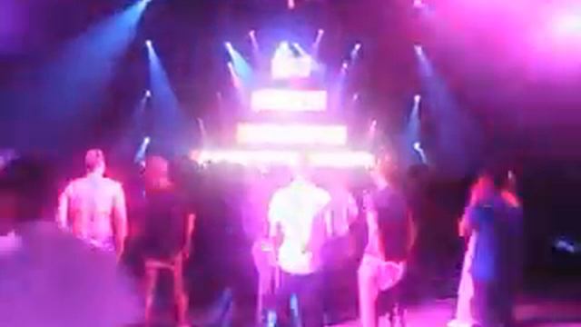 Adam Bayer @ La Nuit Rouge [Hall de Martigues] 12/09/09 смотреть онлайн