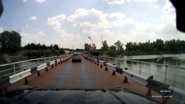 Россошь - Верхний Мамон, через понтонный мост. 03.08.2014 смотреть онлайн