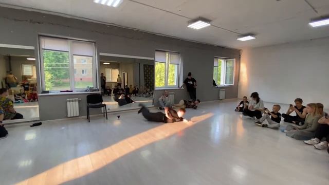 Bboy Muha “Original People” | ￼ субботняя заруба от JC смотреть онлайн