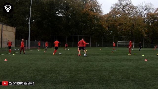 Feints - Turns - Passing - First Touch | Soccer - Football Exercises | Warm Up смотреть онлайн