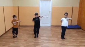 лезгинка - уроки лезгинки - младшая начинающая группа для мальчиков..mp4