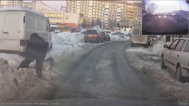 Дороги почищены, а дорожки - ещё нет смотреть онлайн