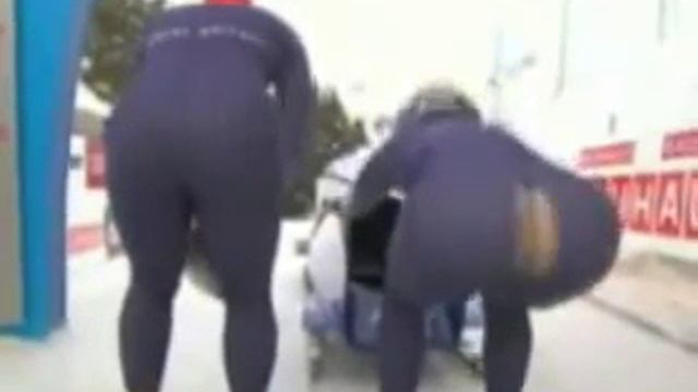 прикол бобслей смотреть онлайн
