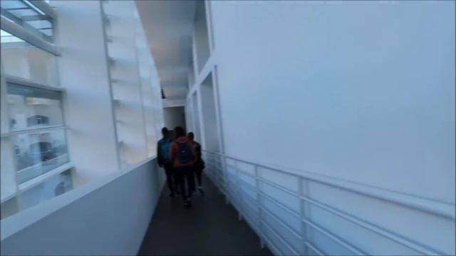 WALKING TOUR [2018.03] MACBA (Barcelona Museum of Contemporary Art) by Richard Meier смотреть онлайн