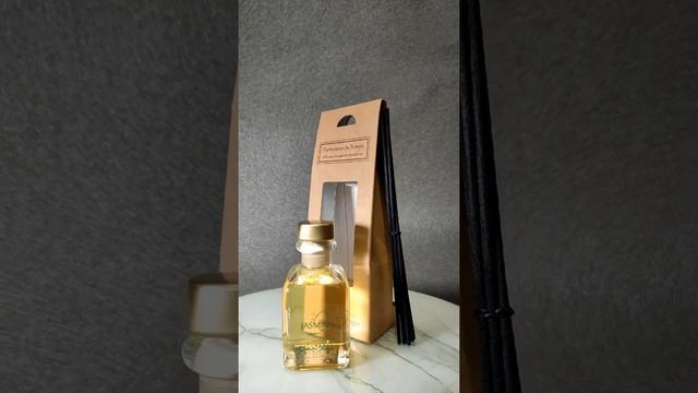 французский Диффузор Люмьер аромат ЖАСМИН. Ноты аромата: зеленые стебли, жасмин, лепестки жасмина смотреть онлайн