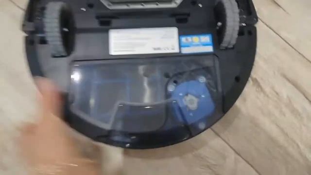 Распаковка - Робот-пылесос iLife V80 смотреть онлайн