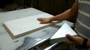 Как выбрать кухонную столешницу, различия влагостойкой и обычной столешницы из ДСП