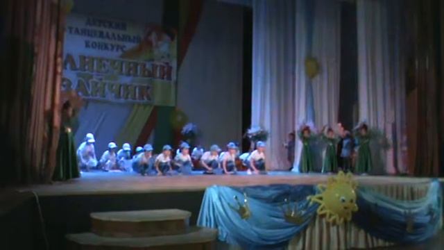 Детсад №52 «Голубой вагон» номер «Мы дети твои – Россия» смотреть онлайн