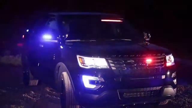 2017 Ford Police Interceptor Utility New Rear Spoiler Traffic Warning Lights смотреть онлайн