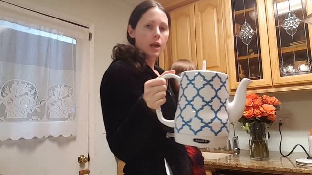 Bella 1.2L Ceramic Electric Tea Kettle Review смотреть онлайн