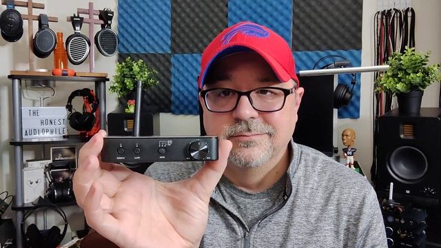Fiio BTA30 Pro - An Honest Attempt to Change My Opinion of Bluetooth - Honest Audiophile Impression смотреть онлайн