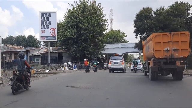 Surabaya Indonesia | Old Side of Surabaya in East Java | 2020 смотреть онлайн