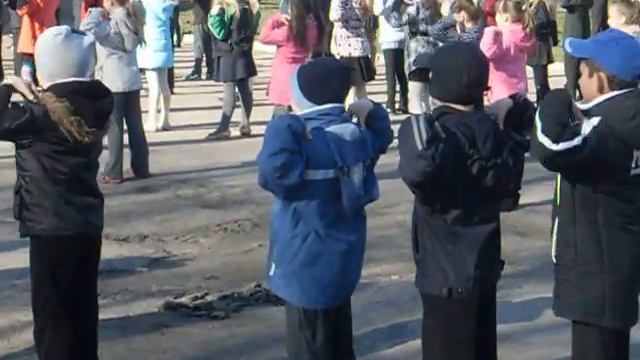 Тендер "УДАРа" (зарядку за новую спортплощадку) - Школа №26 17.4.13(И.Геращенко) смотреть онлайн