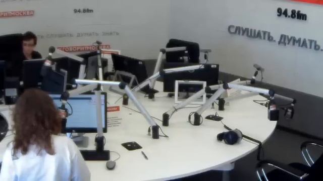 ХАЗИН. Все участники переговоров начинают сочинять удобные версии смотреть онлайн