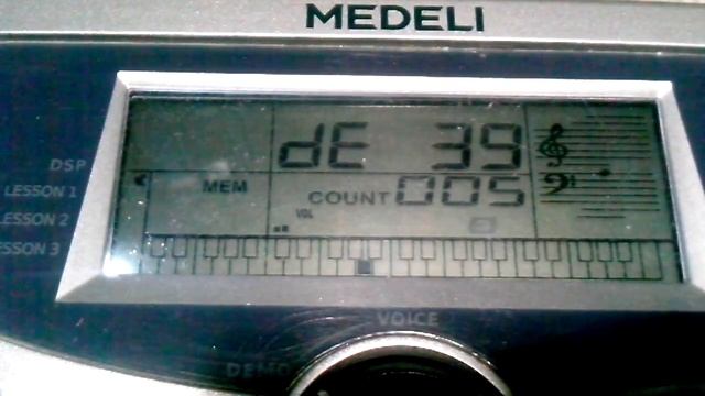 Детский синтезатор Medeli mc37a, обзор звучания смотреть онлайн