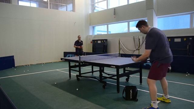 Тренировка Голубев Александр -Мухин Евгений, топ спин слева по шипам смотреть онлайн