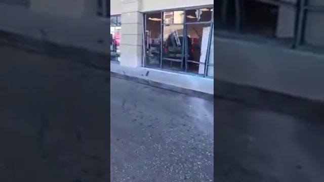 Если не меняют Айфон по гарантии, ДЕЛАЙ ТАК!!! смотреть онлайн