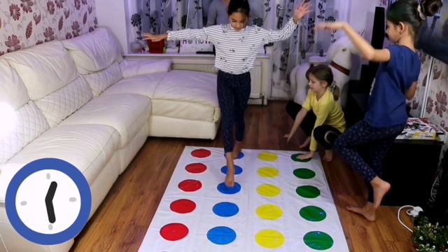 Kids Play Twister  In  2020  #game #kidsplaytwister #twister