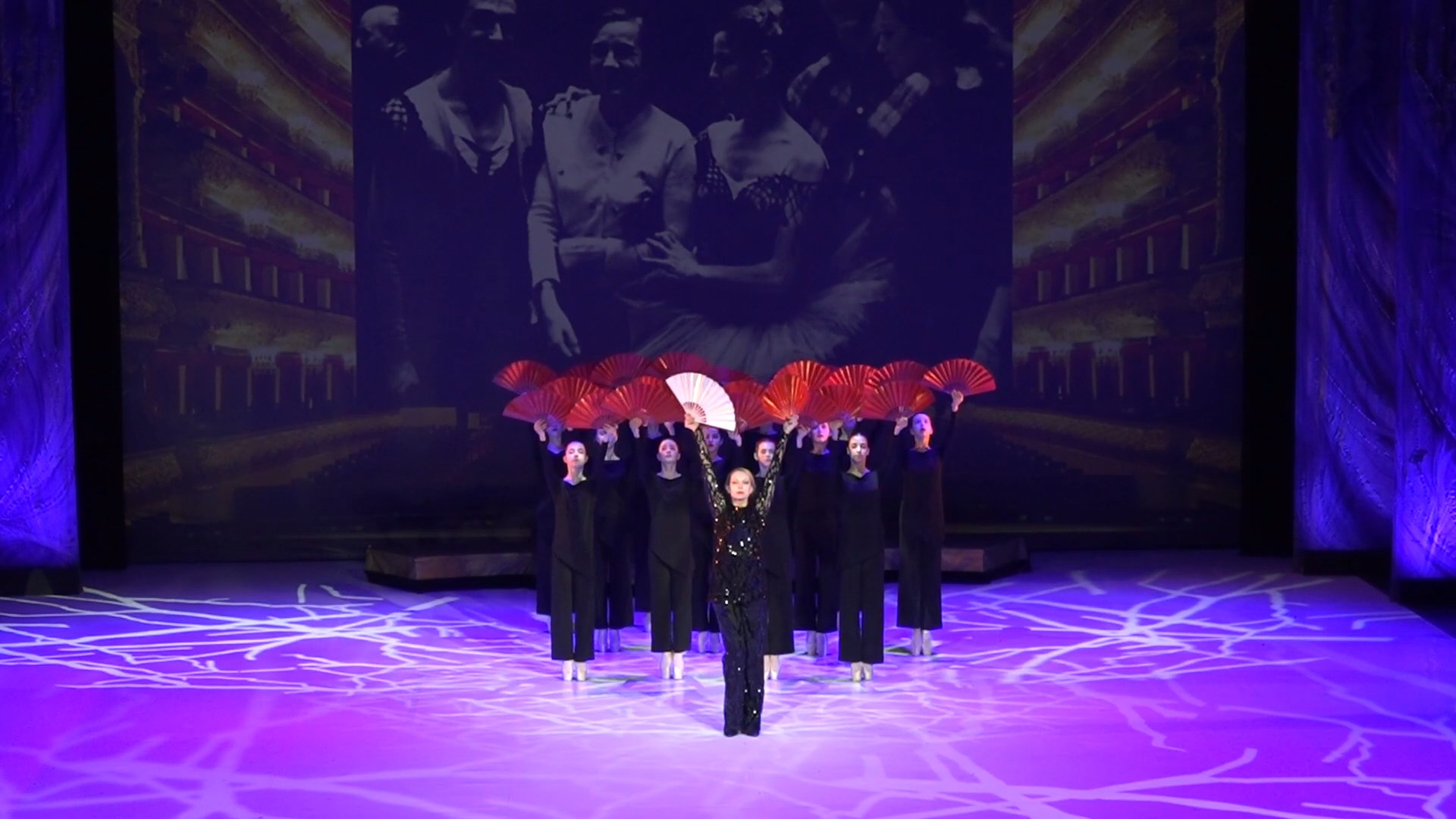 И.С. Бах - Ш. Гуно«Аве Майя» Хореография О. Насыровой смотреть онлайн