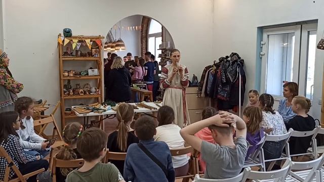 Мастер-класс по игре на традиционных музыкальных инструментах смотреть онлайн