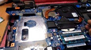 Ноутбук Lenovo B570e. Перегревается, зависает, тормозит.