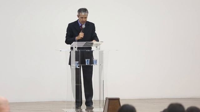 O Sofrimento e a Glória - Romanos 8.18-27 | Ediano Santos Pereira смотреть онлайн