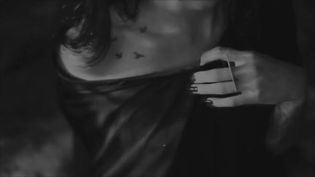 Она разделась для вас! смотреть онлайн