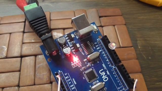 Номинальное напряжение питания для Arduino смотреть онлайн