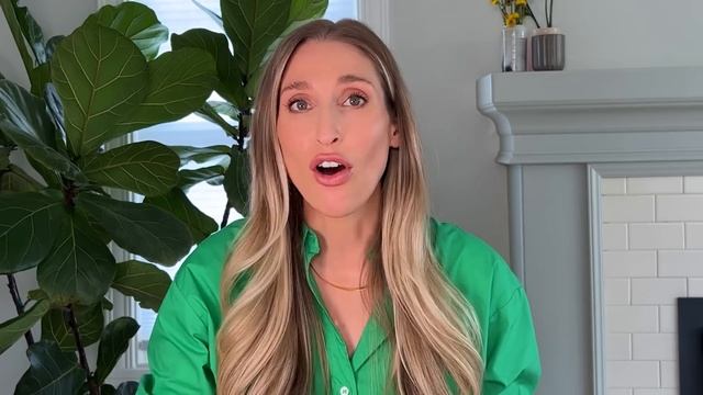 Dermatologist's Best Moisturizers for Oily Skin with Affordable, Drugstore Options | Dr. Sam Ellis смотреть онлайн