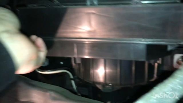 Как заменить воздушный фильтр салона на автомобиле опель астра j смотреть онлайн