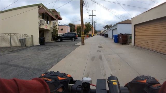 Xiaomi Mijia M365 Electric Scooter Real World Ride (Chestmount POV) смотреть онлайн