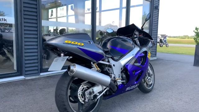 Suzuki GSX-R 600 fra 1997 смотреть онлайн