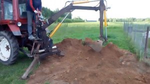 Работа самодельного экскаватора на Т 25
