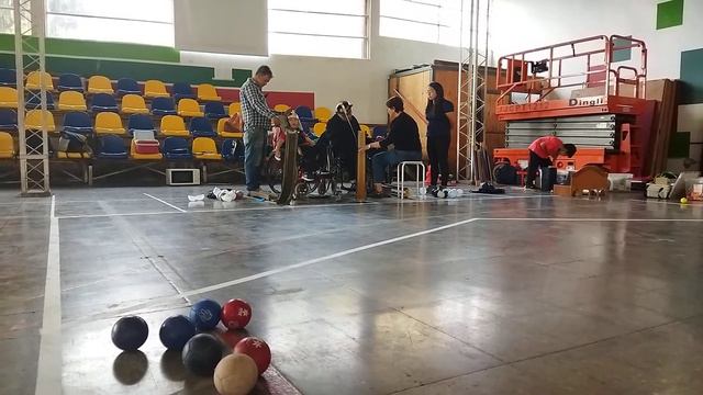Diego jugando con Carlos Aranda смотреть онлайн