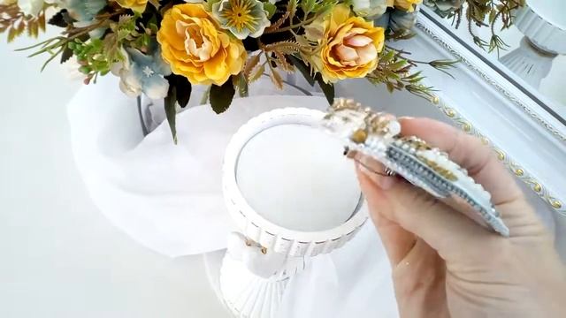 Мятно-голубой мотылек смотреть онлайн