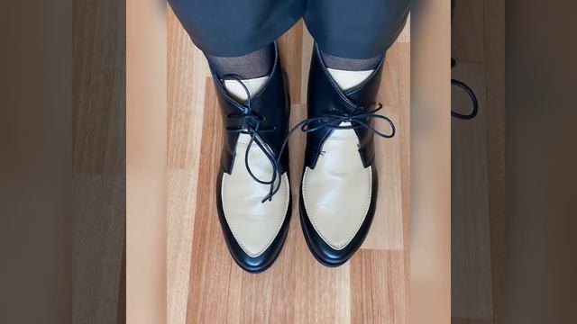 Модные женские ботинки Martin в английском стиле смотреть онлайн