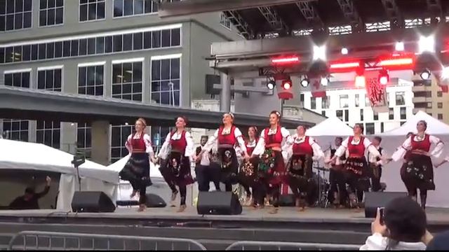 Serbian Folk Dancing 2022 part 1 смотреть онлайн