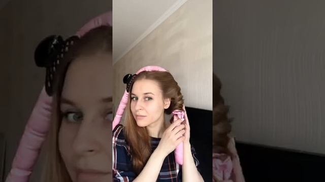 Инструкция, как накрутить мягкие бигуди "Под Ушко" смотреть онлайн