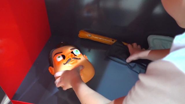 Макс и история про смешные костюмы смотреть онлайн